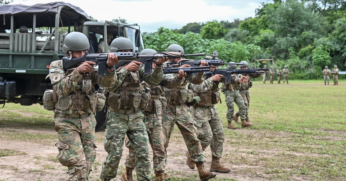 “operacion-presidente-julio-argentino-roca”:-el-gobierno-despliega-fuerzas-armadas-en-la-frontera-en-el-norte-y-noreste-del-pais