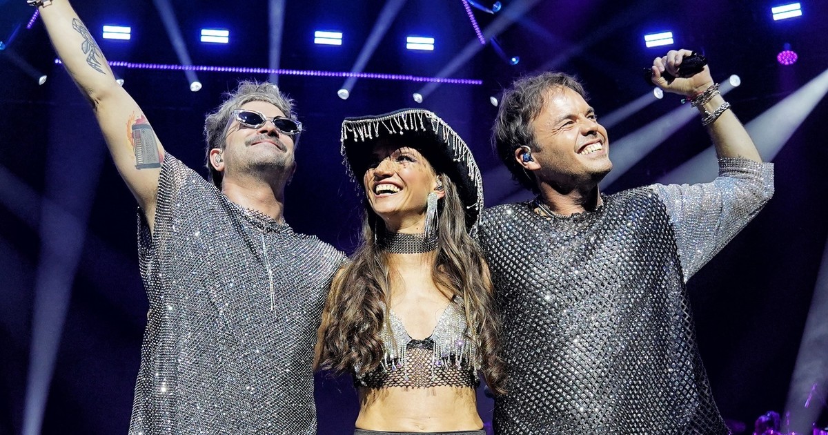 el-fenomeno-erreway-por-fin-llego-a-buenos-aires-con-nostalgia-y-euforia,-la-aparicion-de-lali-y-el-anuncio-de-nuevas-fechas