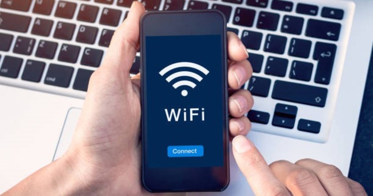 el-truco-viral-para-conectarte-a-una-red-wifi-si-no-tienes-la-contrasena