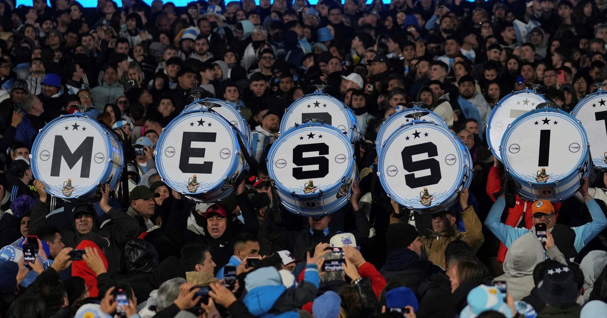 la-musica-y-el-futbol-forman-parte-del-latido-argentino:-el-alma-de-la-hinchada