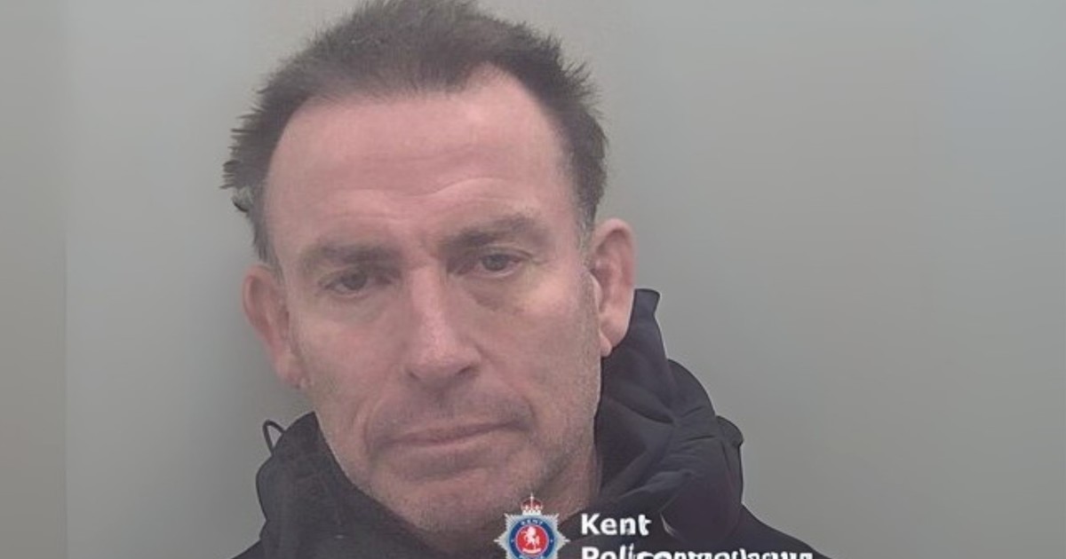 un-ladron-escalo-un-techo,-burlo-la-seguridad-y-forzo-una-caja-fuerte:-lo-apodaban-el-“spider-man-de-essex”