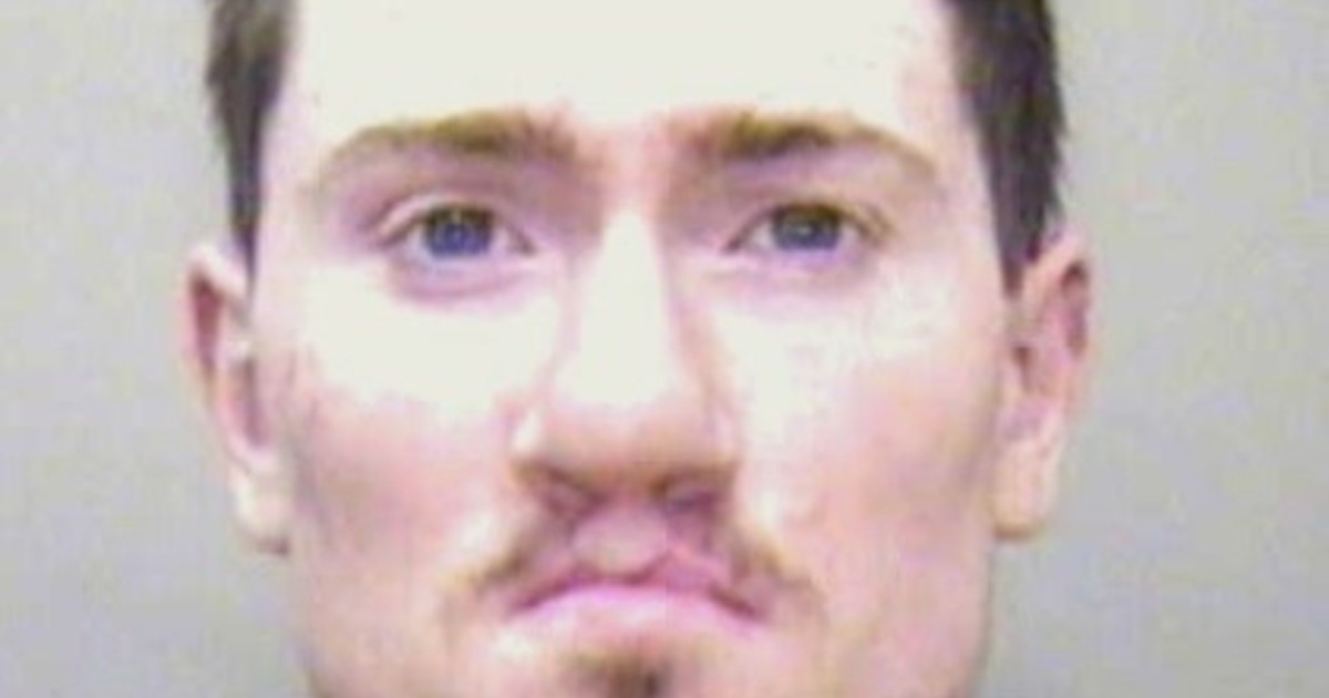 mato-a-su-padre,-intento-asesinar-a-su-madre-y-huyo:-tras-22-anos-profugo-se-reactiva-la-busqueda