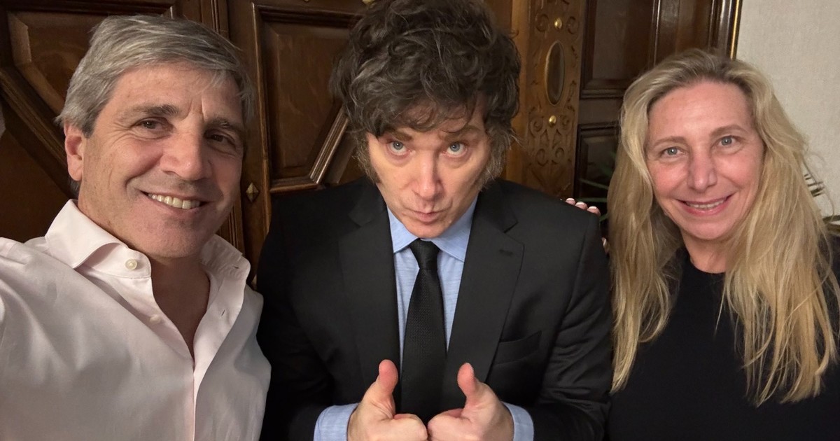 caputo-se-reune-con-el-fmi-y-busca-un-prestamo-del-tesoro-de-eeuu.-para-pagar-la-deuda