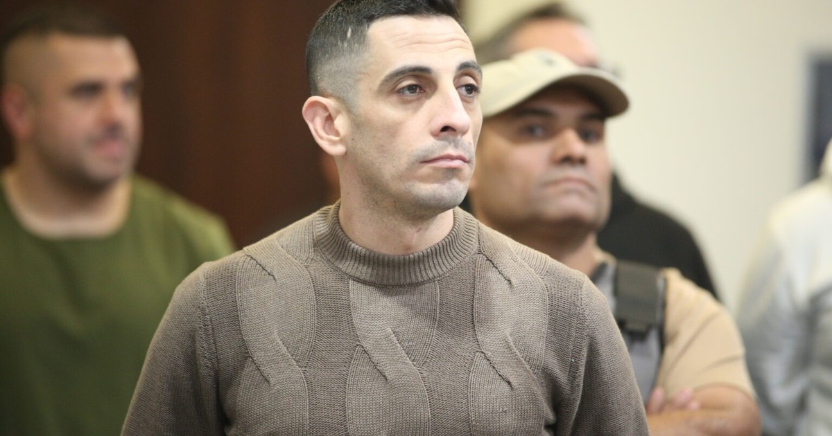 un-policia-acusado-de-femicidio-dijo-que-su-hijo-de-cuatro-anos-disparo-contra-la-madre-y-zafo-de-la-perpetua