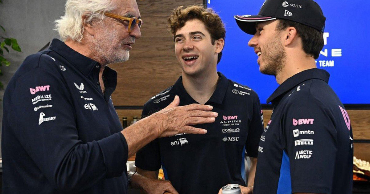 la-teoria-que-circula-en-los-pasillos-de-alpine-tras-la-polemica-en-austin:-¿flavio-briatore-lo-puso-a-prueba-a-franco-colapinto?