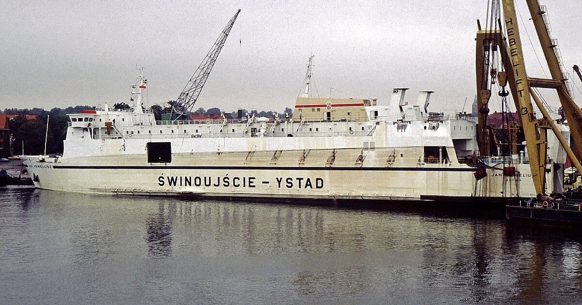 el-“titanic-polaco”:-la-historia-real-del-naufragio-que-recrea-una-de-las-series-de-netflix-del-momento