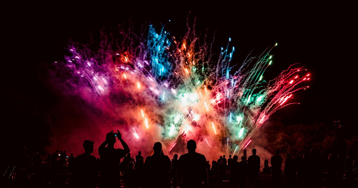 un-nino-de-11-anos-salvo-a-su-hermana-del-impacto-de-un-fuego-artificial:-«es-un-chico-increible»