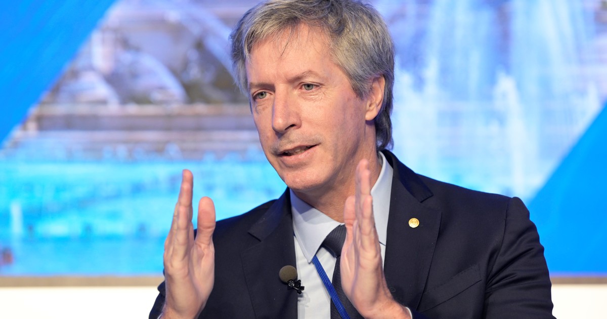 bausili-dijo-que-la-acumulacion-de-reservas-no-sera-con-«un-dolar-artificialmente-alto»