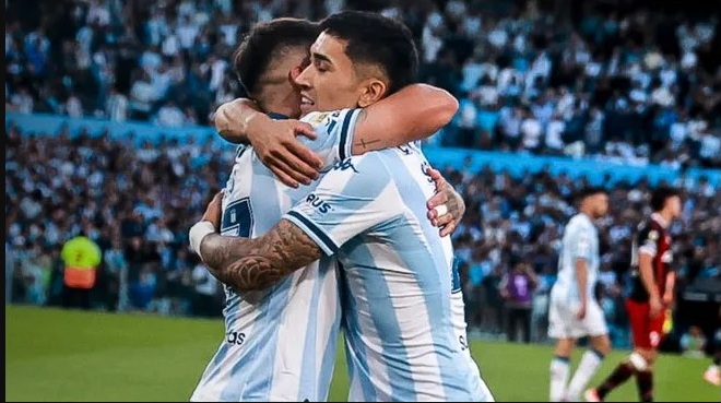 con-un-gol-agonico,-racing-le-dio-otro-golpe-a-river-y-avanzo-a-cuartos