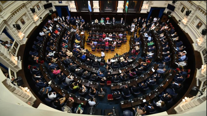 kicillof-busca-aprobar-hoy-el-presupuesto-y-otros-proyectos-clave-en-medio-de-una-fuerte-interna-peronista