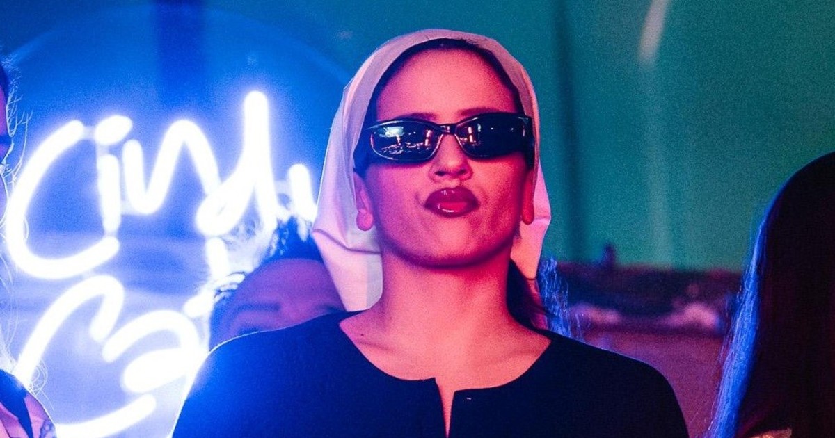 rosalia-llego-a-la-argentina-y-fue-directo-al-recital-de-cindy-cats,-donde-subieron-emilia,-diego-torres,-trueno-y-mas