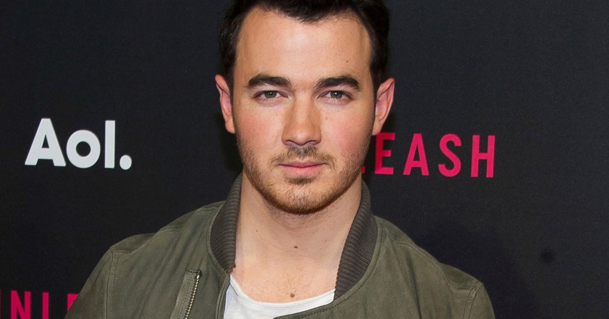 kevin,-el-jonas-brother-menos-famoso,-se-animo-a-cantar-y-a-lanzarse-como-solista-tras-20-anos-bajo-la-sombra-de-sus-hermanos