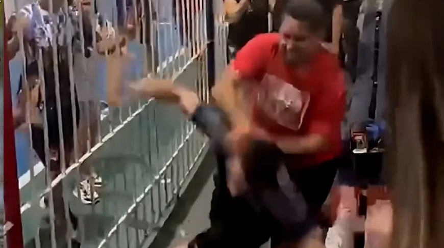 batalla-campal-en-un-partido-de-futbol-infantil-que-termino-con-los-dos-equipos-expulsados