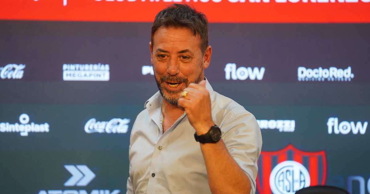 san-lorenzo-tiene-nuevo-presidente-provisorio:-costantino-le-gano-la-pulseada-a-lammens-en-una-asamblea-a-pura-rosca