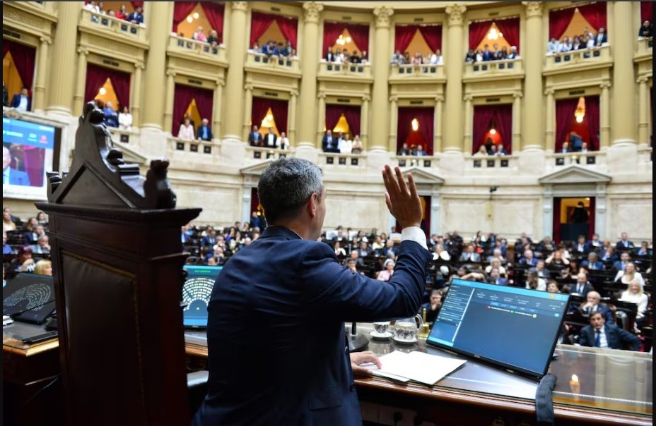 despues-de-la-tension-por-la-agn,-menem-organiza-reuniones-para-distender-la-relacion-con-los-aliados