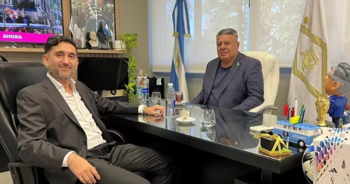 la-justicia-ordeno-60-allanamientos-a-bancos,-casas-de-cambio-y-en-la-casa-de-la-madre-del-financista-ariel-vallejo