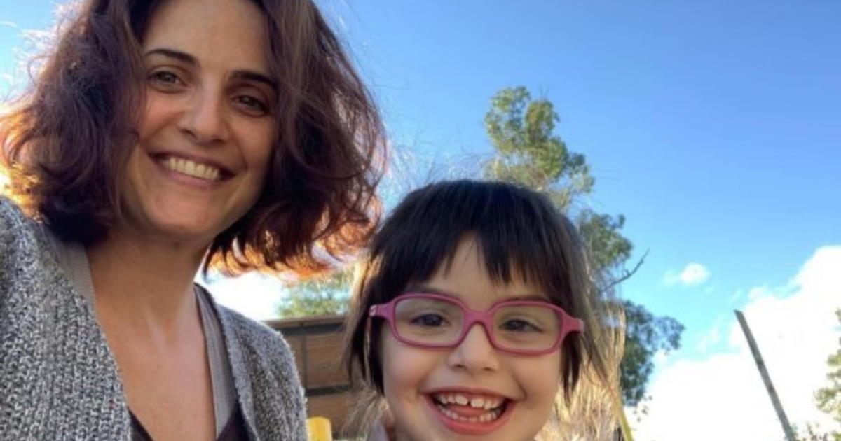 julieta-diaz-y-su-fuerte-confesion-al-hablar-sobre-su-rol-como-mama:-«duele-saber-que-tu-hijo-‘no-puede’-un-monton-de-cosas».