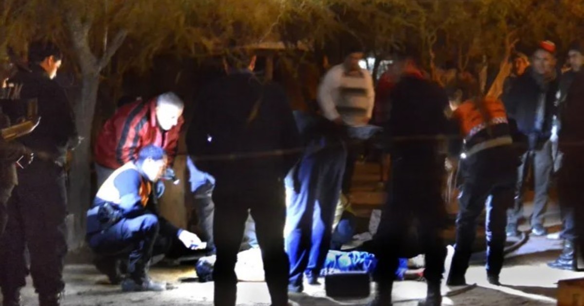 horror-en-santiago-del-estero:-una-mujer-fue-al-corso-y-al-dia-siguiente-la-hallaron-muerta,-descuartizada-y-quemada