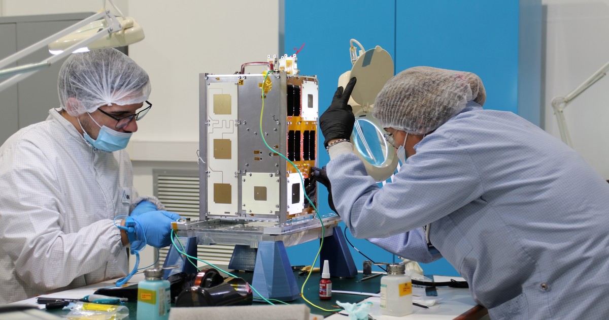 avanza-la-nueva-mision-tripulada-a-la-luna:-podria-despegar-en-marzo-y-con-un-microsatelite-argentino