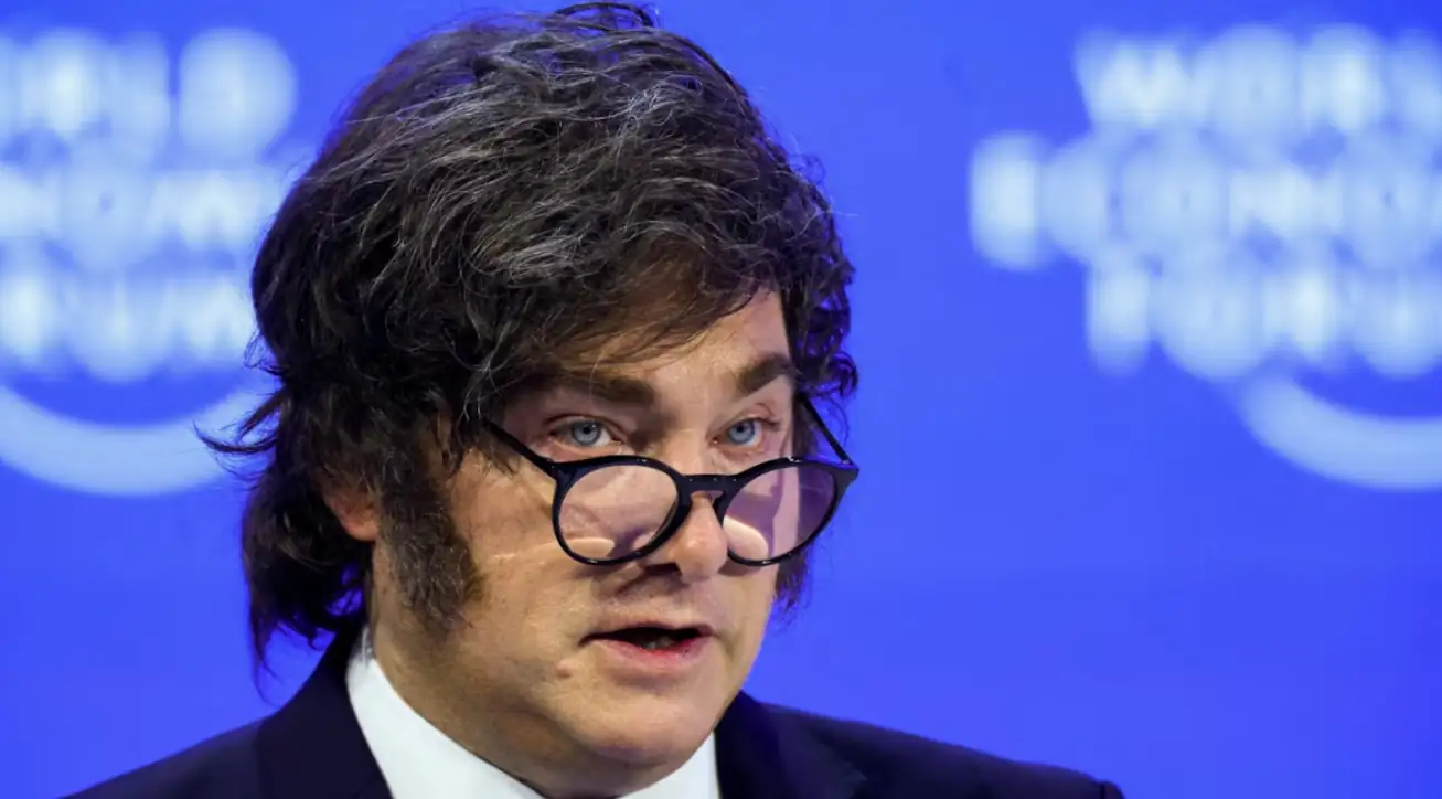 el-gobierno-gana-batallas-culturales,-pero-la-guerra-sigue-siendo-economica