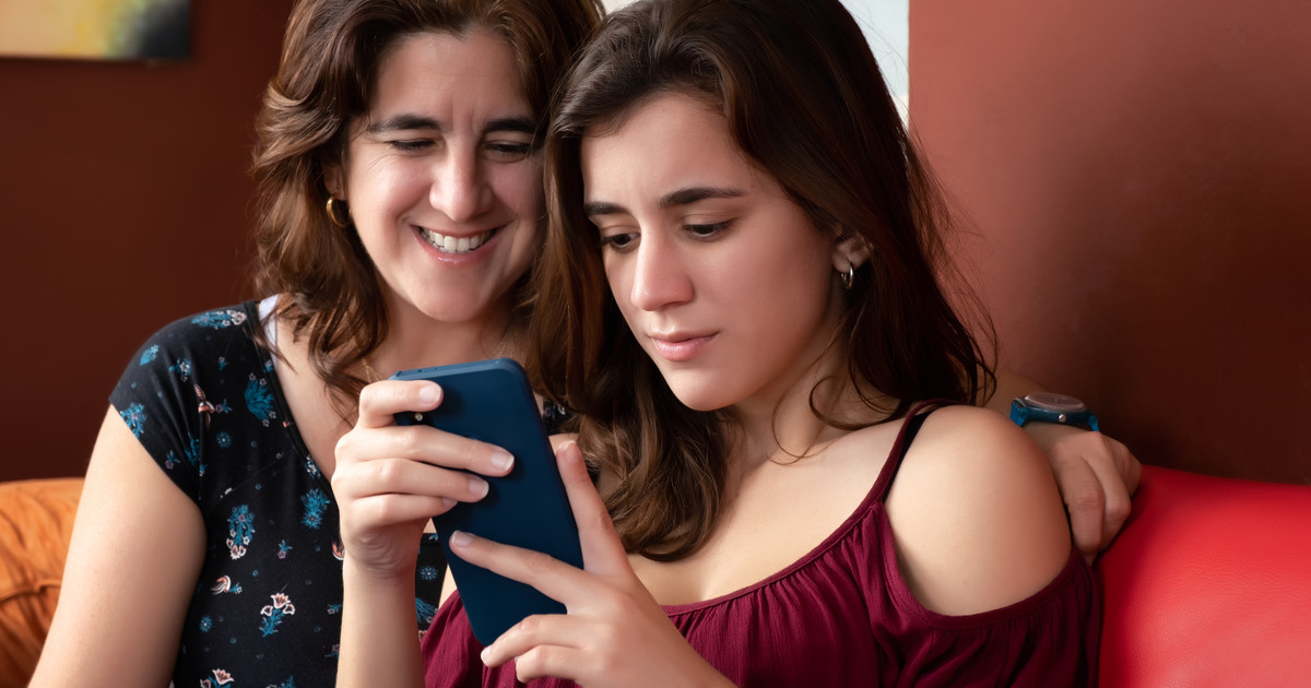 mendoza:-ordenan-a-una-madre-dejar-de-publicar-fotos-de-su-hija-adolescente-en-redes-sociales