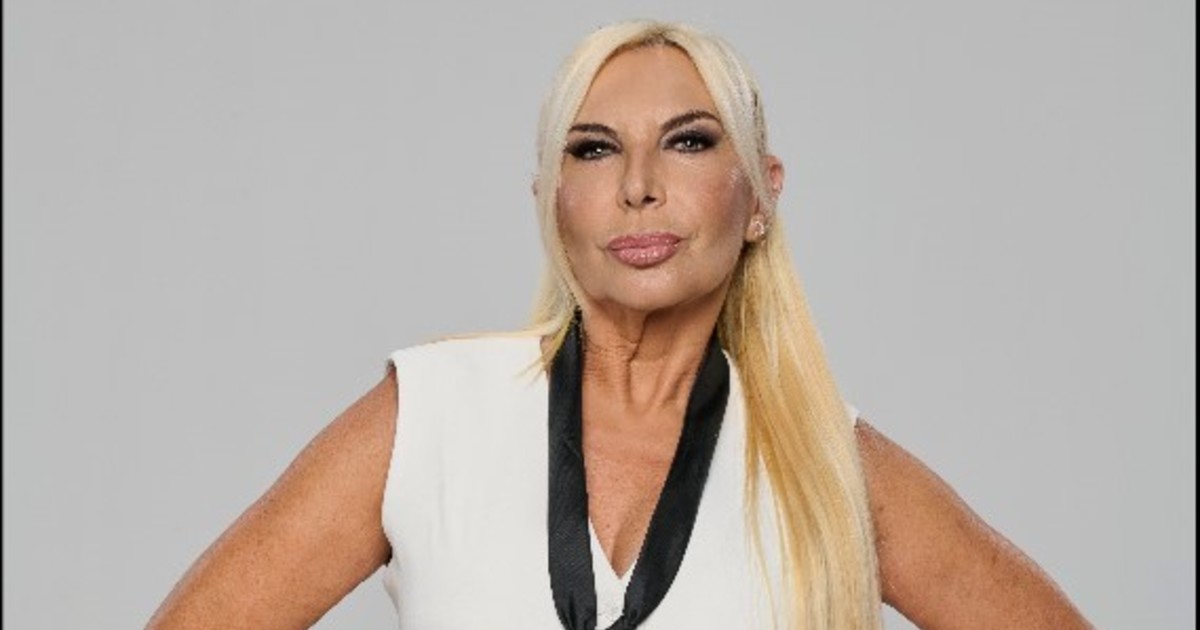 que-fue-de-la-vida-de-yanina-zilli,-la-ex-vedette-que-se-reinvento-como-empresaria-y-ahora-ingreso-a-gran-hermano:-generacion-dorada