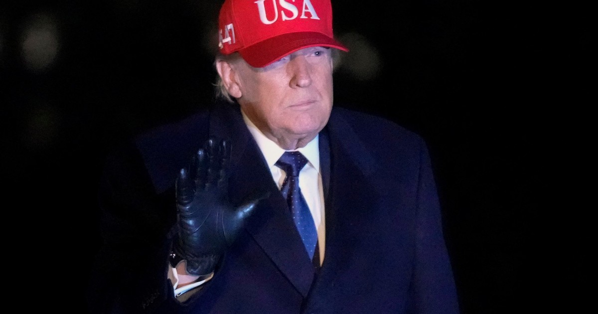 ataque-a-iran:-donald-trump-revelo-que-los-jerarcas-del-regimen-le-pidieron-hablar-y-«he-accedido-a-hacerlo»