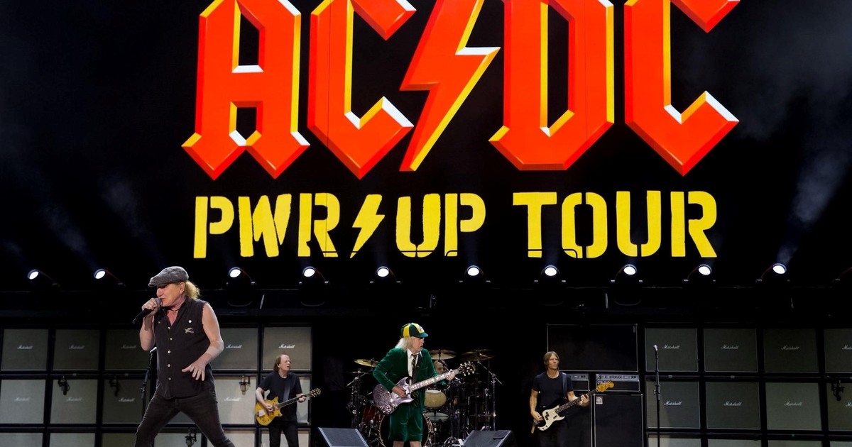 la-curiosa-historia-detras-del-logo-de-ac/dc:-como-surgio-y-quien-lo-creo