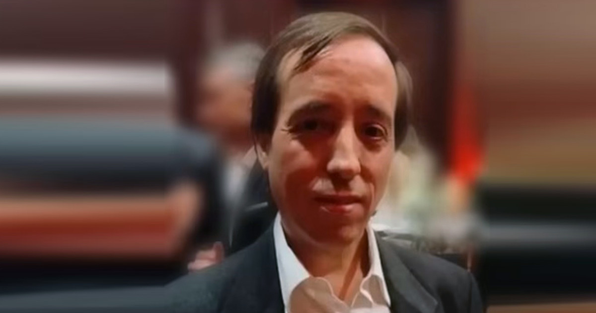 «diez-lucas-al-que-se-pone-en-bolas»-y-otras-frases-clave-en-la-acusacion-contra-marcelo-porcel-por-abuso-sexual