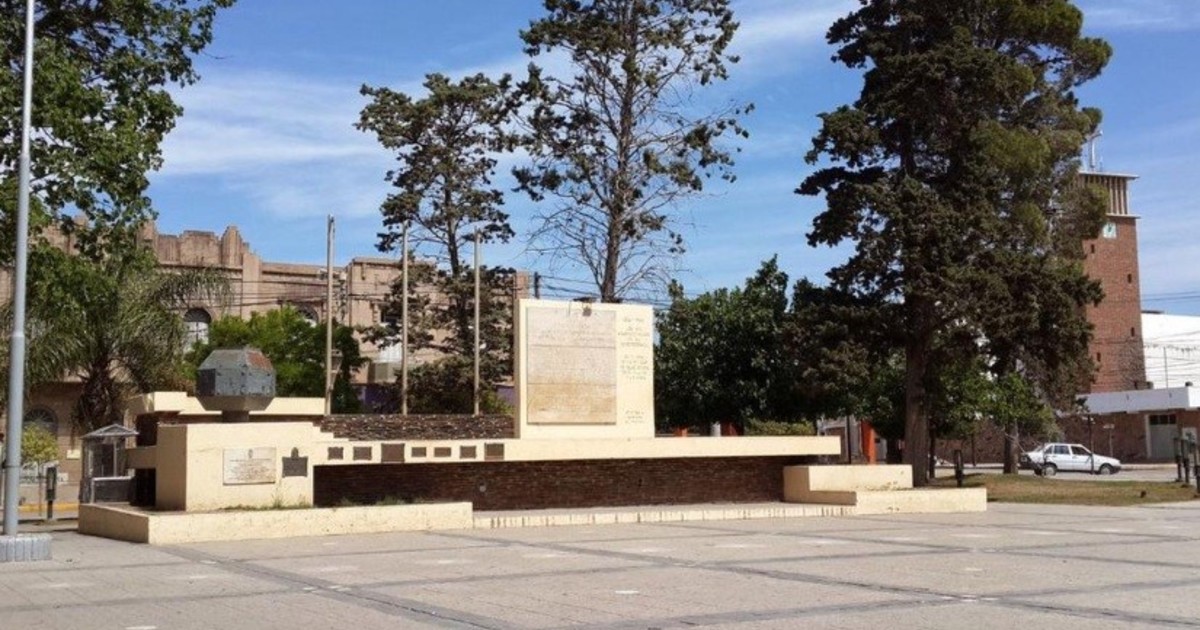 macabro-hallazgo-en-cordoba:-encuentran-un-feto-dentro-de-un-frasco-de-vidrio-en-plena-via-publica