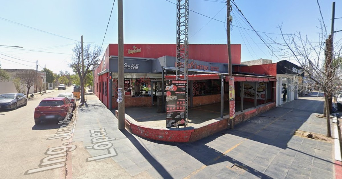 dos-trapitos-se-agarraron-a-pinas-y-terminaron-a-los-tiros-dentro-de-un-restaurant:-balearon-a-un-policia