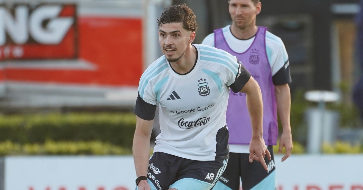 joaquin-panichelli,-otro-lesionado-en-la-seleccion-argentina:-no-termino-el-entrenamiento-en-ezeiza-y-se-pierde-los-ultimos-amistosos-antes-del-mundial-2026