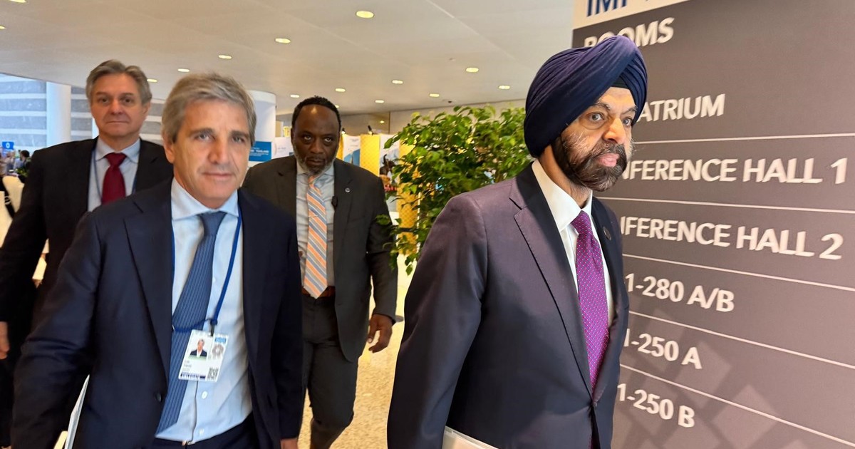 caputo-negocia-un-prestamo-de-us$-3.000-millones-con-garantias-de-banco-mundial,-bid-y-caf