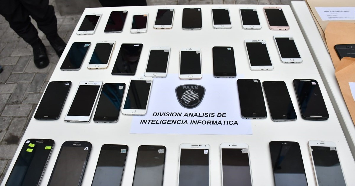 todo-lo-que-perdes-cuando-te-roban-el-celular:-como-prevenirlo-y-que-pasos-seguir-despues-de-un-hurto