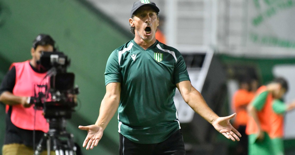 troglio-exploto-contra-los-periodistas-que-piden-su-cabeza:-«estan-operando-en-mi-contra,-¿adonde-me-tengo-que-ir?»