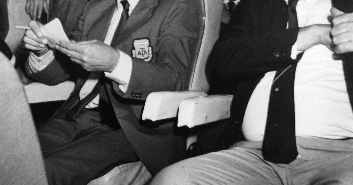 mexico-1986:-bilardo-en-la-mira,-la-presion-de-alfonsin-y-el-respaldo-decisivo-de-maradona