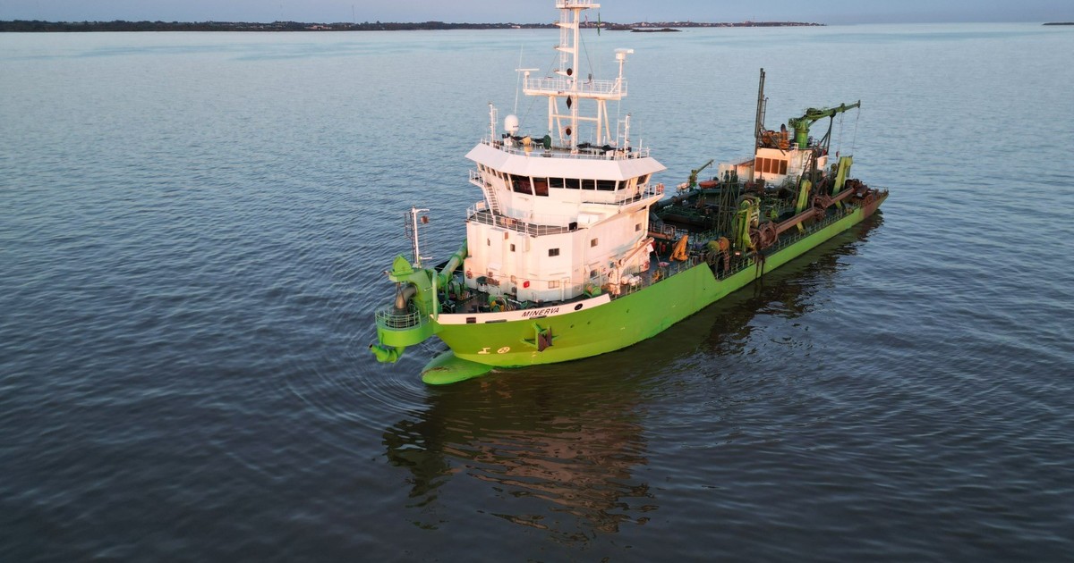 avanza-la-privatizacion-de-la-hidrovia:-comienza-la-evaluacion-tecnica-del-plan-de-trabajo-de-los-oferentes