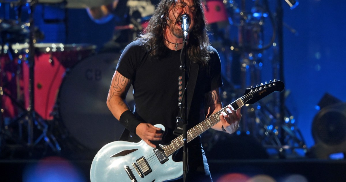 foo-fighters-y-el-disco-de-la-catarsis-de-dave-grohl:-como-es-your-favorite-toy,-tema-por-tema