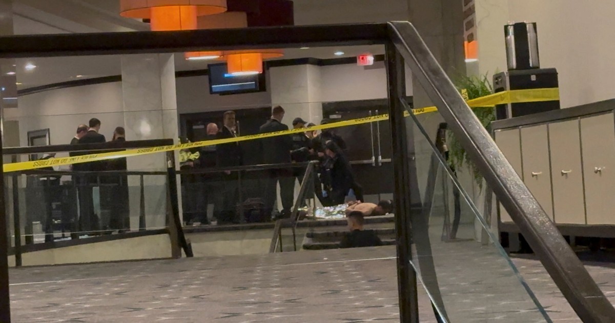 primeras-revelaciones-del-ataque-a-trump:-cole-tomas-allen-cruzo-los-eeuu.-en-tren-para-concretar-su-plan-y-se-hospedo-en-el-mismo-hotel-de-la-gala