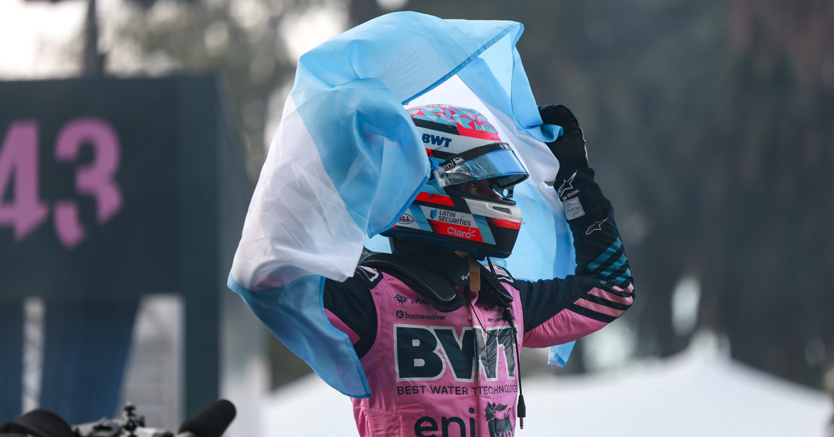 franco-colapinto-monto-un-deslumbrante-show-de-fuego-y-pasion:-mas-de-600-mil-personas-vibraron-con-un-retazo-de-la-formula-1-en-buenos-aires