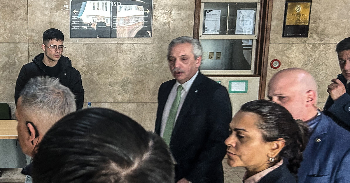 en-un-sorprendente-fallo,-la-camara-de-casacion-anulo-el-procesamiento-de-alberto-fernandez-en-la-causa-seguros